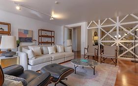Lovelystay - Chiado 3Bedroom Wonder